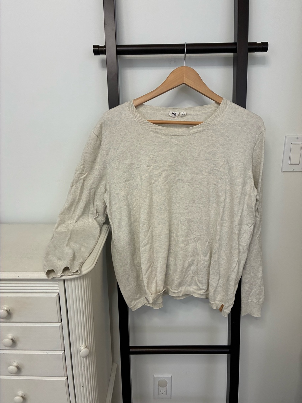 Tentree women’s Light Cream Women's Lightweight Crewneck Sweater XL organic